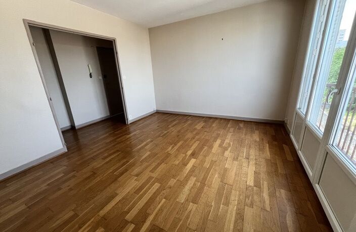 Vente appartement 2 pièces 51 m² Limoges (87000) — photo 2