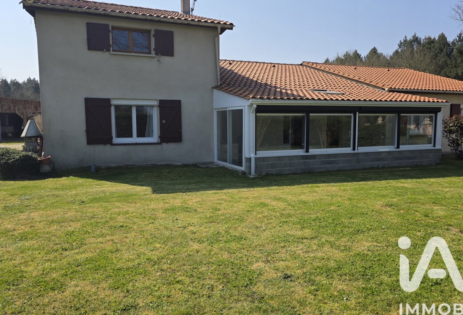 Vente Maison/villa 10 pièces — photo 1
