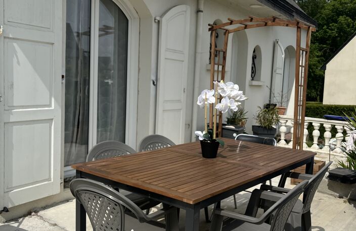 Vente Maison/villa 6 pièces — photo 2