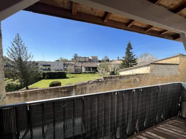 Immeuble à Castillon-la-Bataille — photo du bien