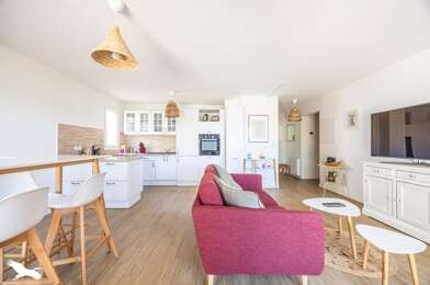 Appartement 4 pièces 344784 €