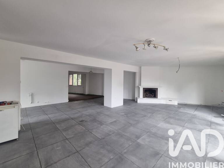 Vente Maison/villa 8 pièces — photo 1