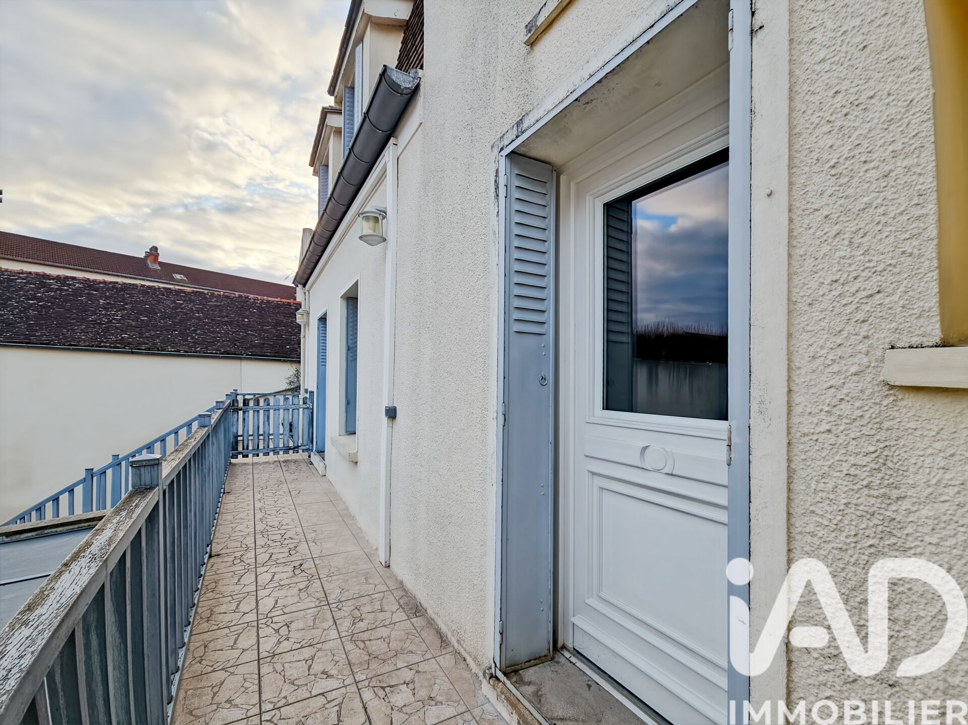Brie-Comte-Robert - 37m² - 2p. - 1ch.