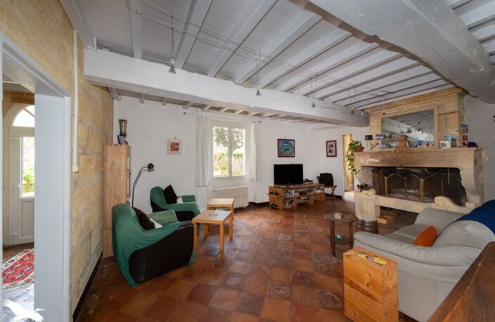 Maison en pierre de 6 pièces principales — photo 2