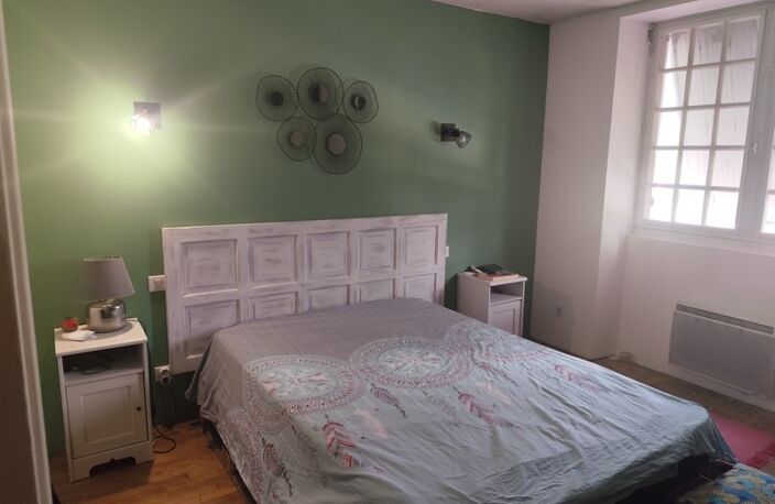 Maison en pierre de 5 pièces principales — photo 4