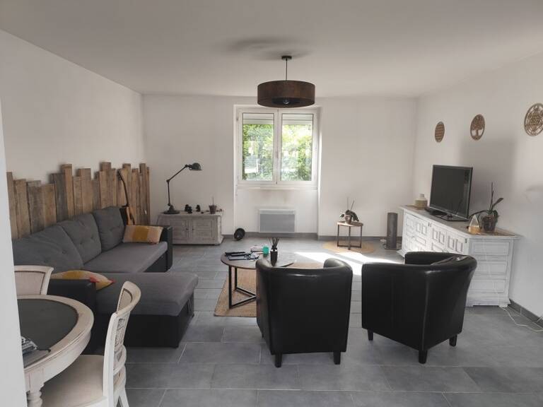 Maison en pierre de 5 pièces principales — photo 1