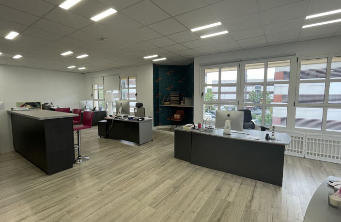 Bureaux de 95m2 , Montpellier Parc Club Millénaire — photo 4