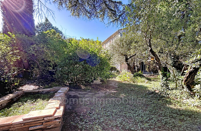 vente maison 11 Pièce(s) — photo 2