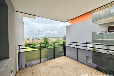 Appartement 3 pièces 830 €
