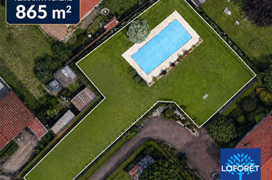 Terrain  180000 €