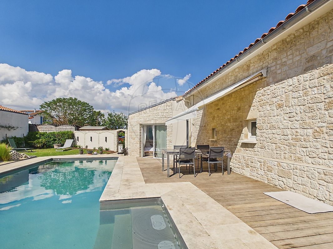 Villa / Maison  T6 à vendre Saint-Palais-sur-Mer 17420