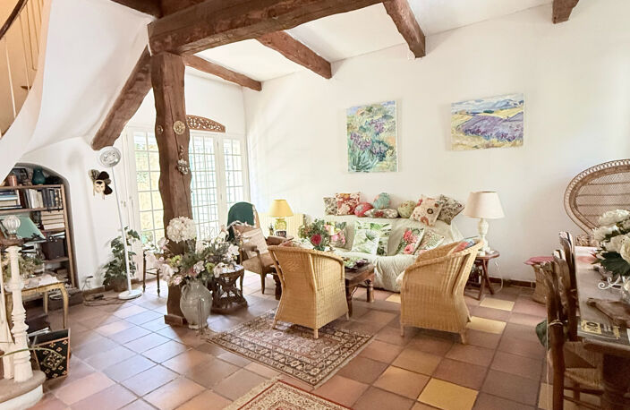 TOULON EST - LE MOURILLON - MAISON AVEC JARDIN 5 PIECES 105 — photo 2