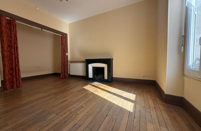 Bel appartement T1 Bis (poss T2) au 1er étage à fort potentiel — photo 3
