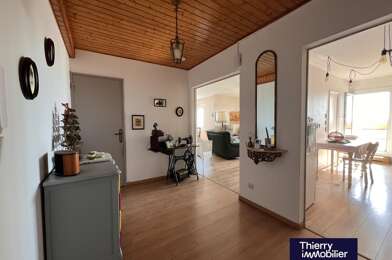 Appartement 5 pièces 254555 €