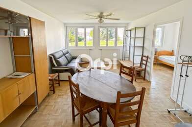 Appartement 5 pièces 980 €