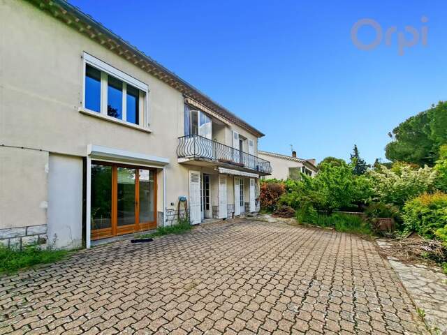 Maison À Vendre — photo du bien