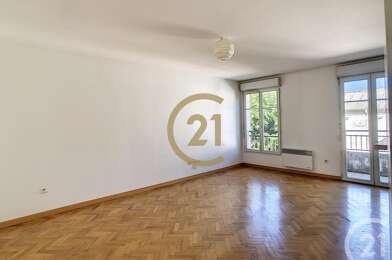Appartement 3 pièces 1331 €