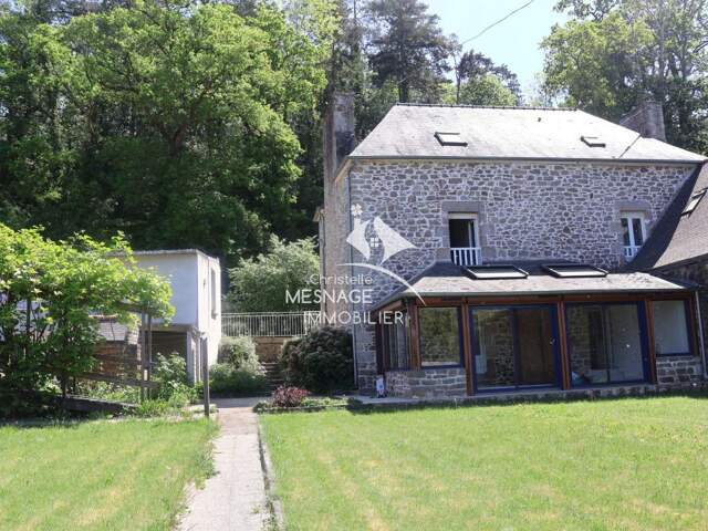 À vendre chez Christelle Mesnage Immobilier. 20 minutes de — photo du bien