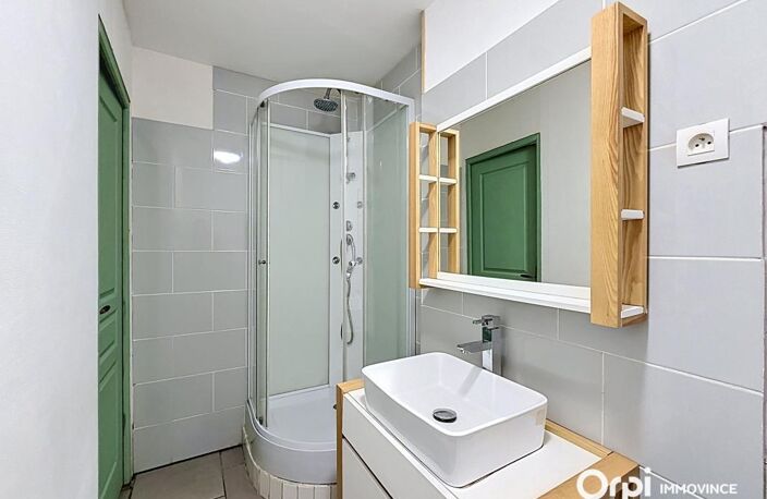 Immeuble à vendre — photo 3