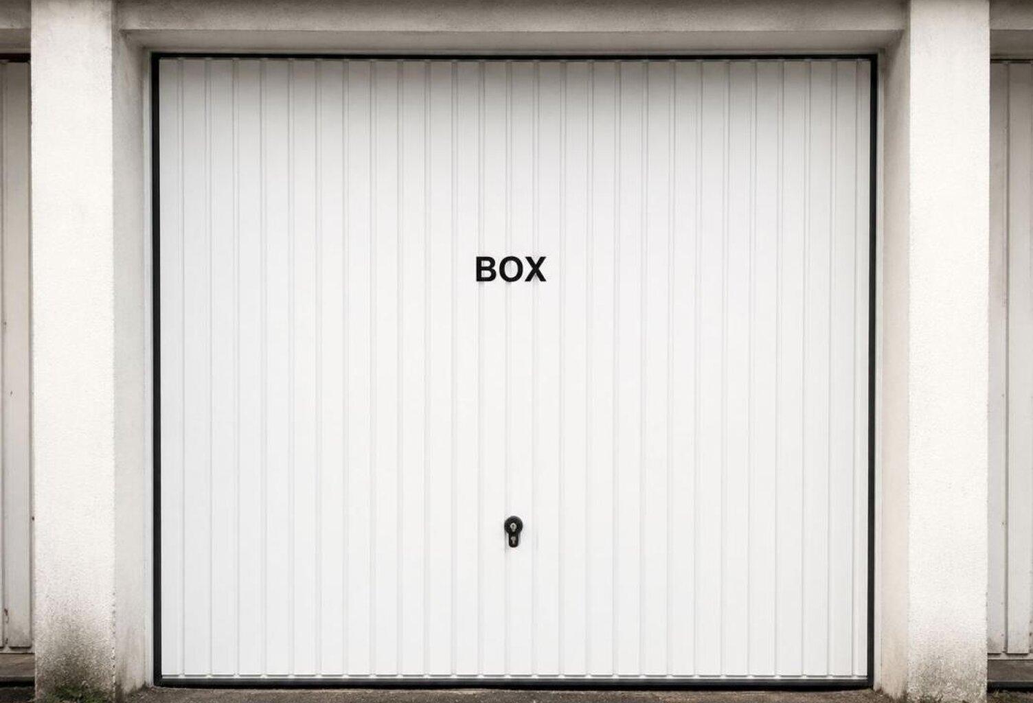 Box de 13 m2 en sous sol-Castel Roc 13010 — photo 1