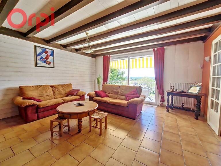 Maison familiale de 134 m² avec vue imprenable sur la Chaîne des Puys ! — photo 1