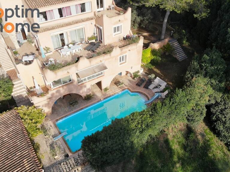 AIX-EN-PROVENCE – Propriété familiale et multi-usages de 360 m² avec piscine et espaces indépendants — photo 1