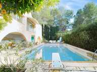 AIX-EN-PROVENCE – Propriété familiale et multi-usages de 360 m² avec piscine et espaces indépendants — photo 4