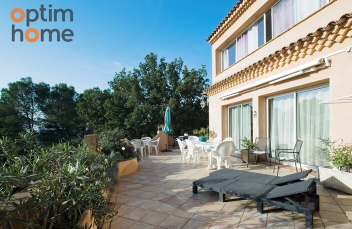 AIX-EN-PROVENCE – Propriété familiale et multi-usages de 360 m² avec piscine et espaces indépendants — photo 5