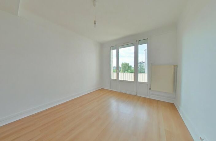 Appartement F3 – 42 rue des Pyramides à Thionville — photo 3