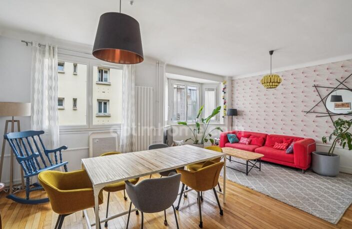 4 pièces de 83m2 traversant, avec ascenseur, gardien, cave et local à vélos — photo 4