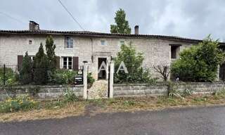 Maison 5 Pièces 105 m² à vendre à Les Adjots (16700)