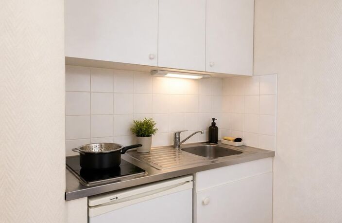 Tours Studio + place de parking idéal investisseur — photo 2