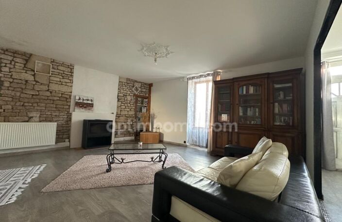 LUÇON (85400) – Proche centre-ville - Charmante maison en pierre – 140 m² — photo 2