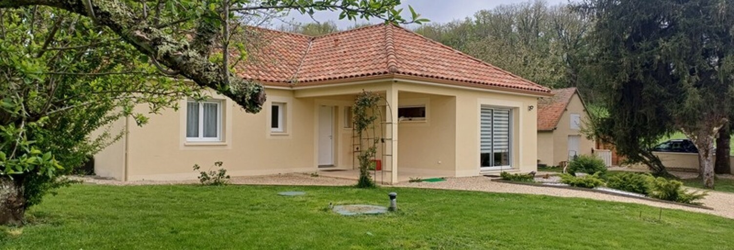 Maison 3 Pièces 105 m² à vendre à Azerat (24210)