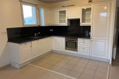Appartement 3 pièces 780 €