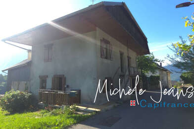 Maison 8 pièces 218160 €