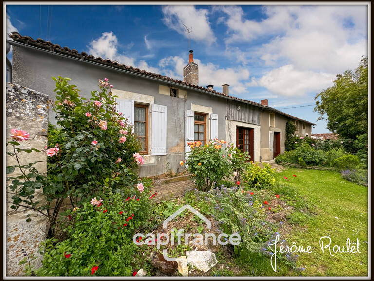 Maison en pierre à vendre 5 pièces 3 chambres Dépendances Terrain 1,5 ha Champigny-En-Rochereau (86) — photo 1