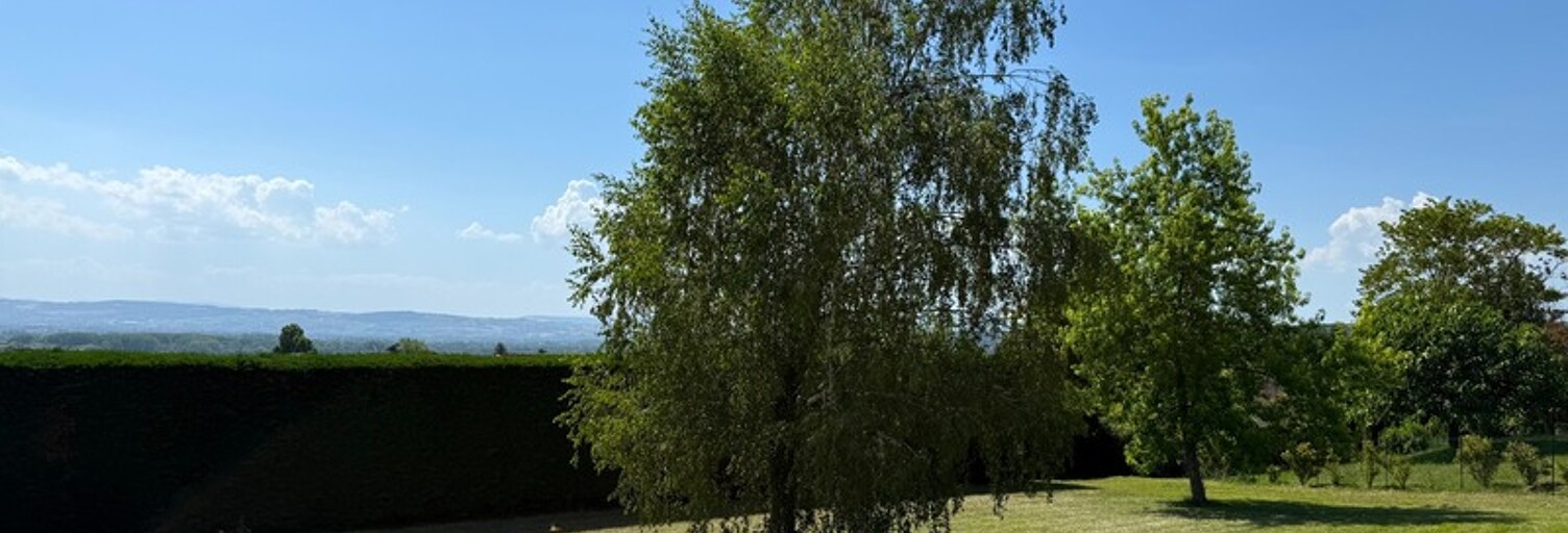 Terrain  1052 m² à vendre à Reyrieux (01600)