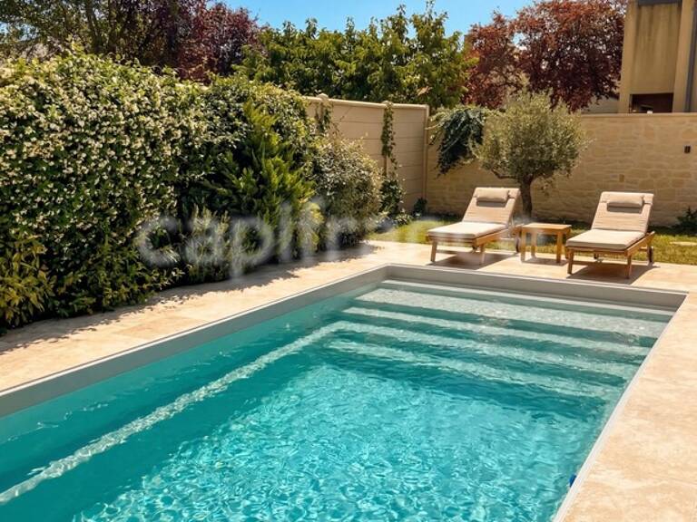 SUPERBE DEMEURE RÉNOVÉE AVEC 5 CHAMBRES, UN DOUBLE GARAGE ET UNE PISCINE ! — photo 1