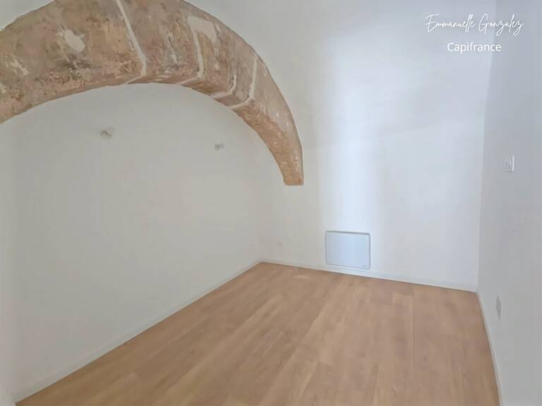 Maison de caractère entièrement rénovée 200m² avec 5 chambres ROUJAN (34) — photo 1