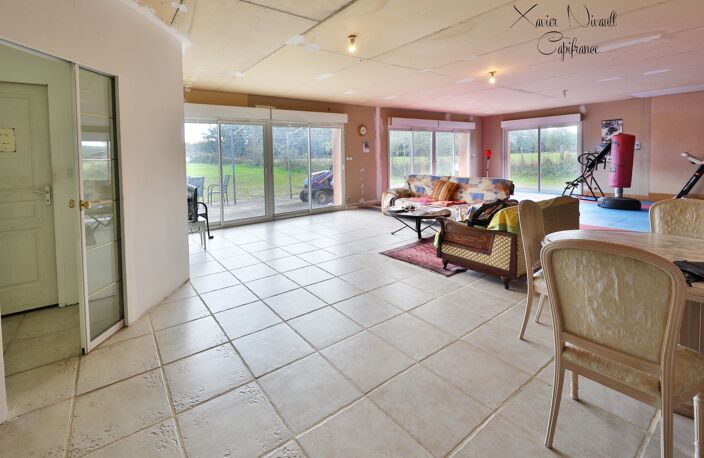 Maison à vendre 8 pièces proche de SAINT TRIVIER DE COURTES (01) — photo 3