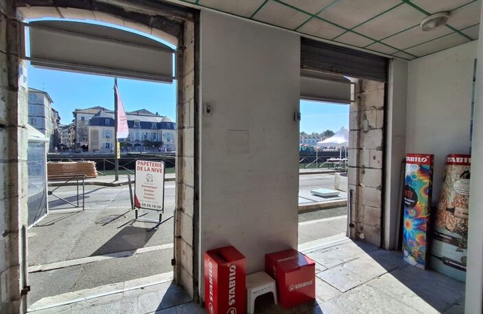 BAIL À CÉDER – LOCAL COMMERCIAL D’EXCEPTION - BAYONNE (64) — photo 3