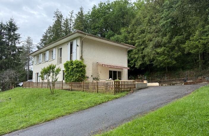 Mirande, Maison à vendre 7 pièces - 190 m2 - Garage - Piscine - 8 000 m2 de terrain — photo 4