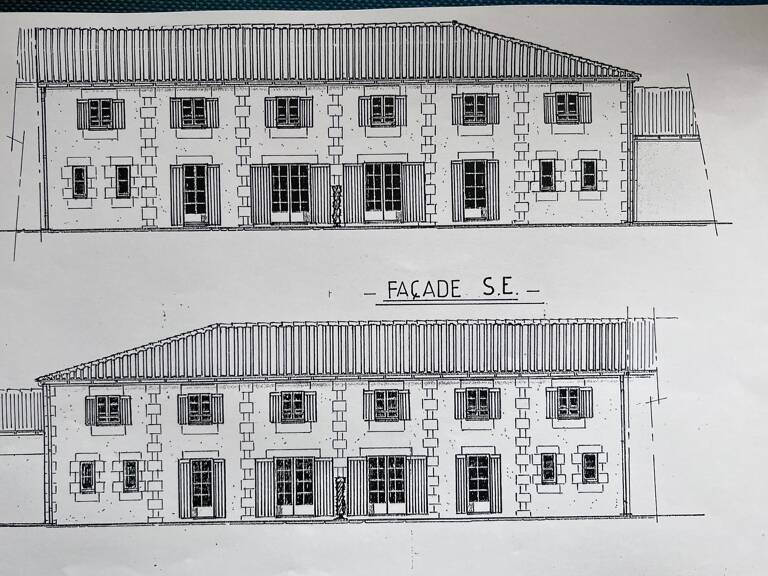 Maison à vendre 16 pièces pour investisseurs CHAMPAGNE (17) — photo 1