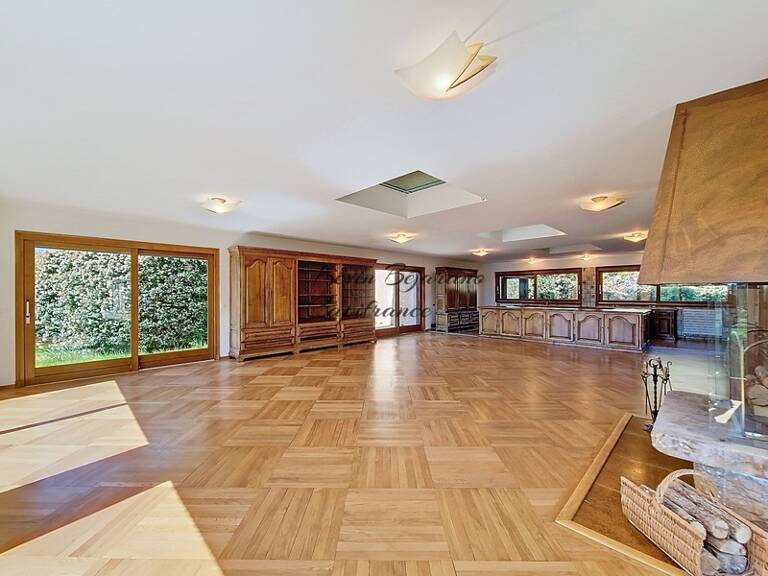 VETRAZ-MONTHOUX – Maison individuelle de 270 m² – Pièce de vie 110 m² – Terrain 4 851 m² sans vis-à-vis — photo 1