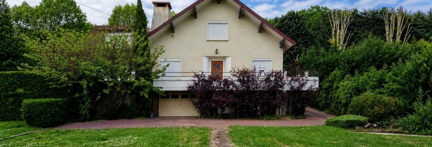 Maison 10 Pièces 224 m² à vendre à Beynost (01700)