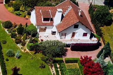 Maison 10 pièces 932000 €