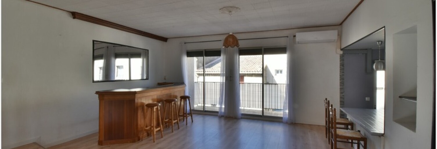 Immeuble  120 m² à vendre à Lézignan-la-Cèbe (34120)