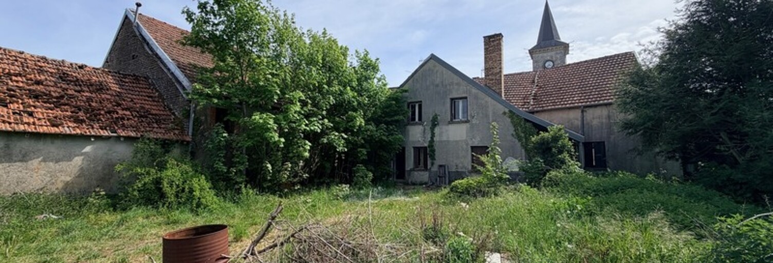 Immeuble  600 m² à vendre à Saussy (21380)
