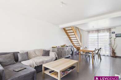 Maison 5 pièces 323300 €